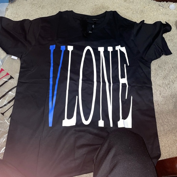 Brand new black and blue vlone shirt - Picture 6 of 8